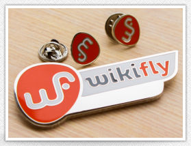 De Luxe Lapel Pins